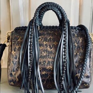 Louis Vuitton revamped speedy